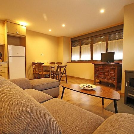 Snoe Apartamentos Mont Romies Plaza Salardú المظهر الخارجي الصورة